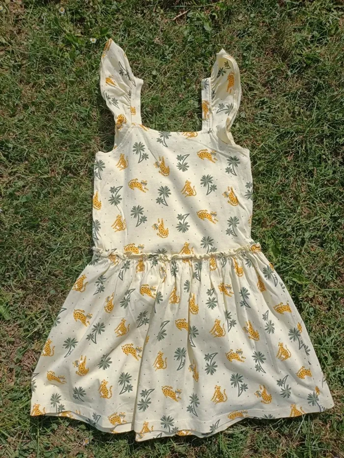Magnifique robe - photo numéro 2