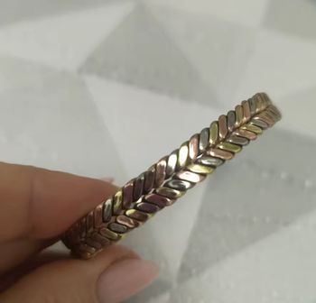 Bracelet en cuivre neuf taille réglable