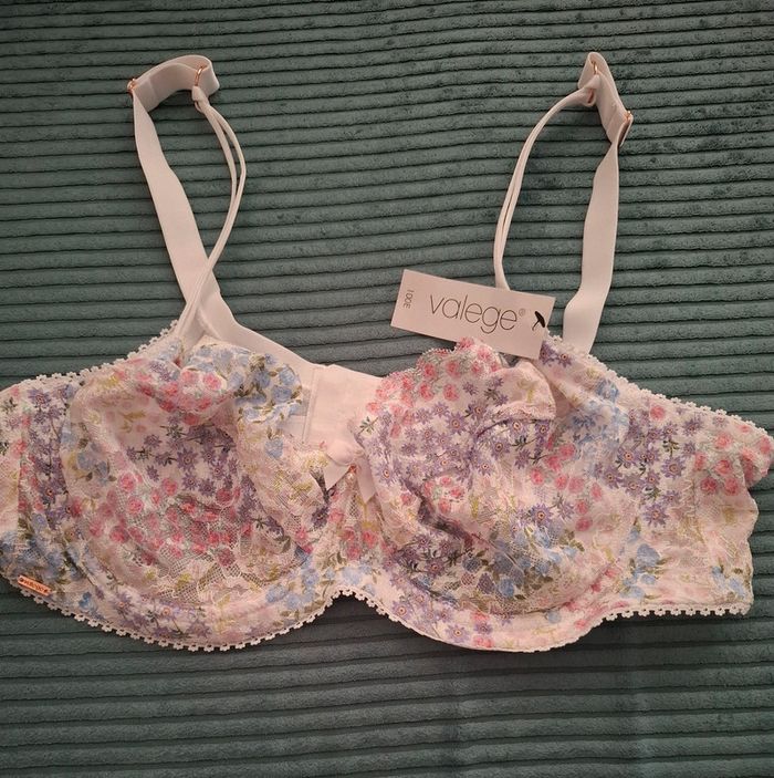 Soutien gorge Valege 100E Neuf