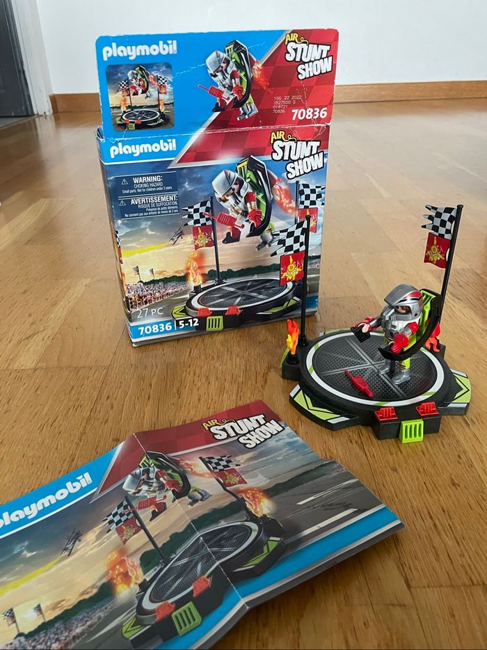 Playmobil air stunt show