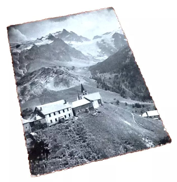 Carte postale La Grave (Hautes-Alpes) L' Eglise et la Meije