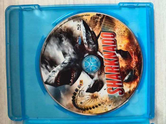 Lot Bluray Sharknado 1 et 2 - photo numéro 4