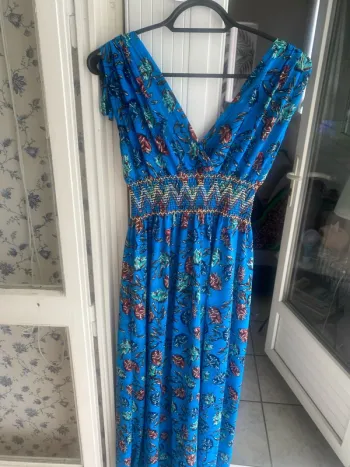 Magnifique robe d’été bleue