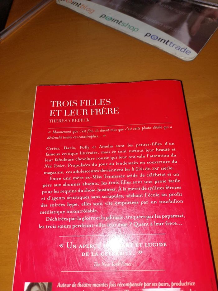 Trois filles et leur frere - photo numéro 2