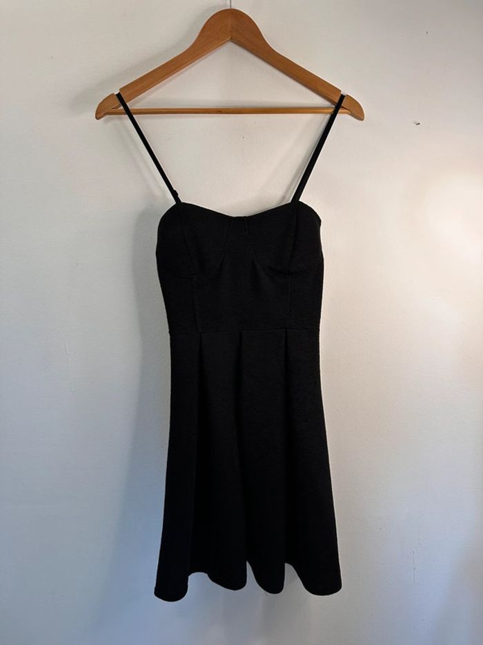 Robe noir taille L