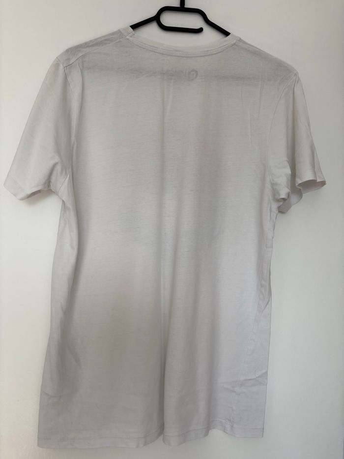 Tee-shirt - photo numéro 3