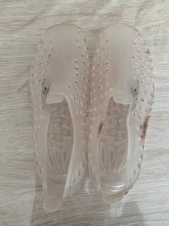 Chaussures de plage pointure 30