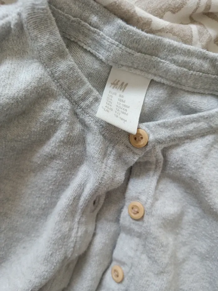 Gilet gris H&M 86cm - photo numéro 3