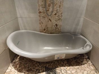 Baignoire bebe sans les pieds