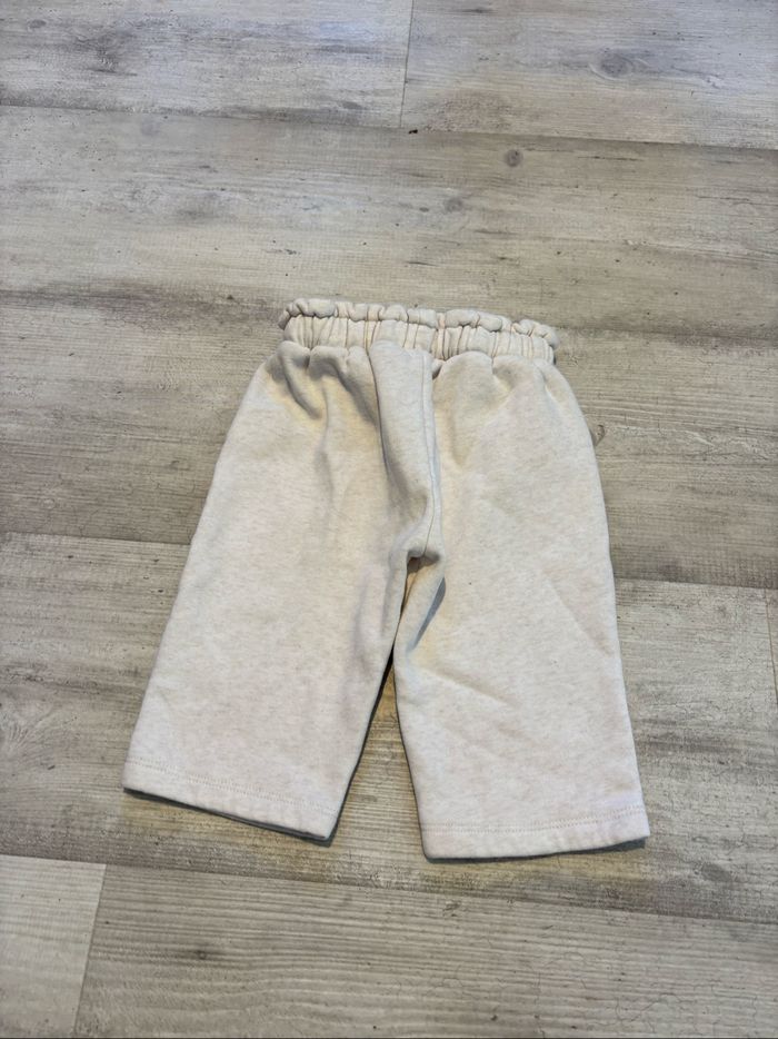 Pantalon 6 mois - photo numéro 2