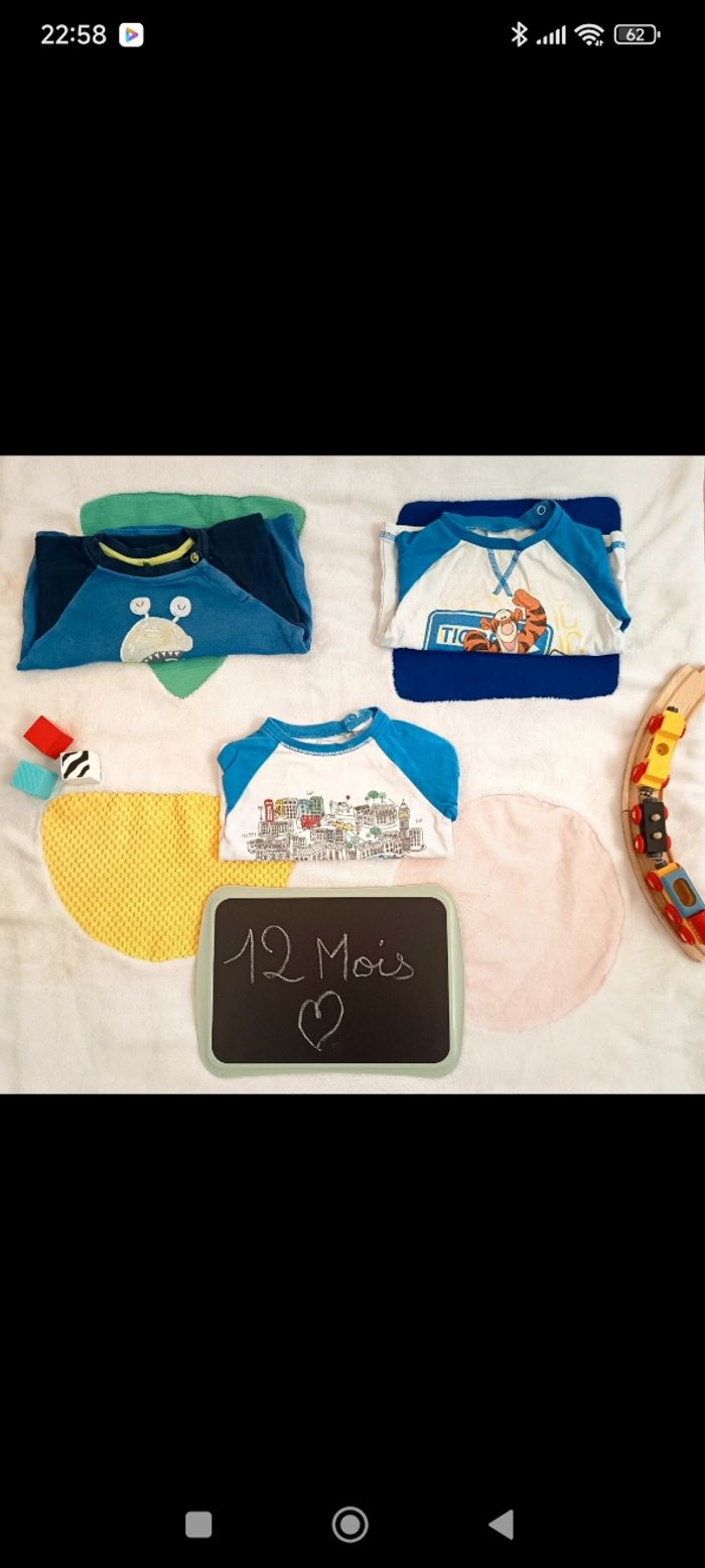 Lot T-shirts manches longues taille,12 mois