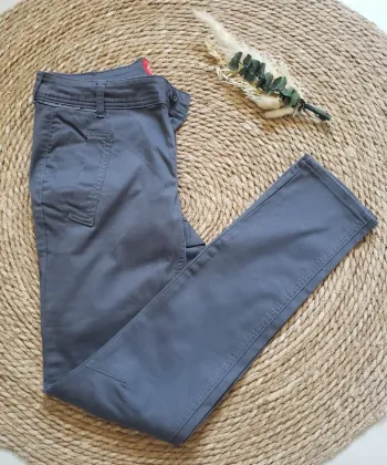 Pantalon taille 38