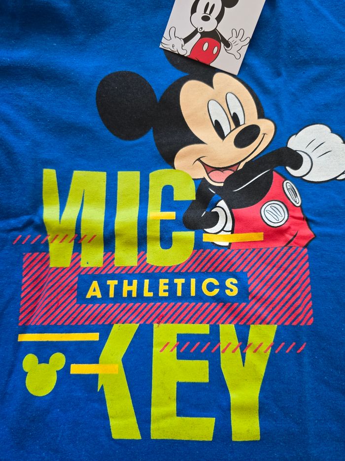 T-shirt mickey 7ans - photo numéro 2
