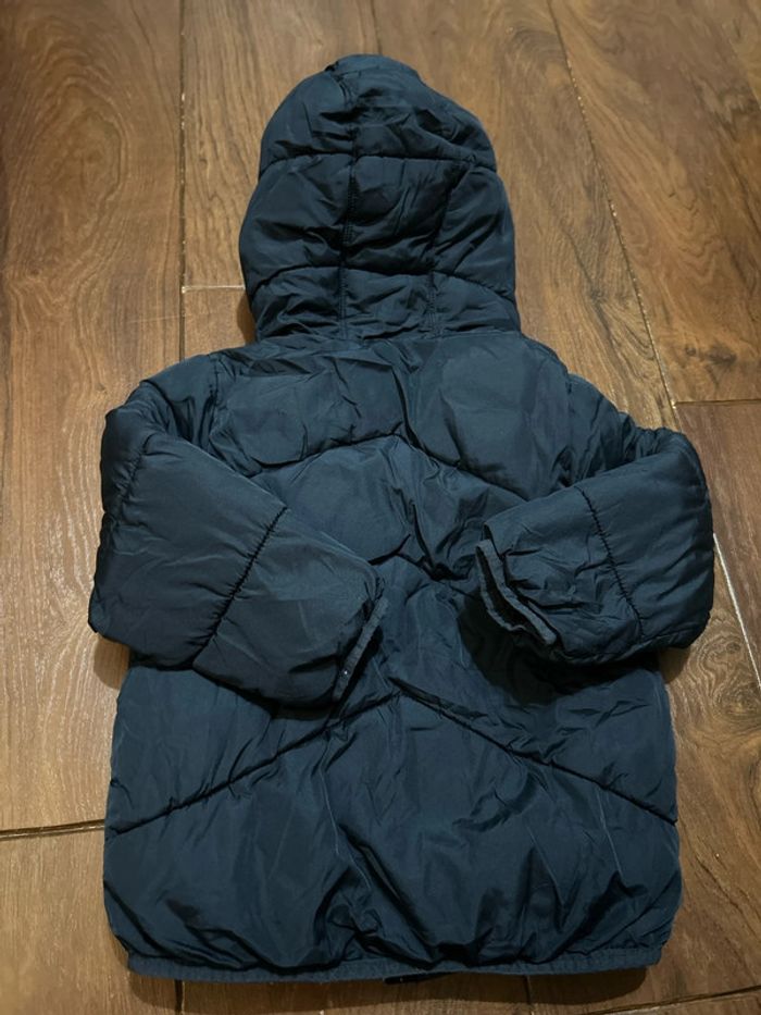doudoune à capuche bleu marine kiabi 36 mois - photo numéro 4