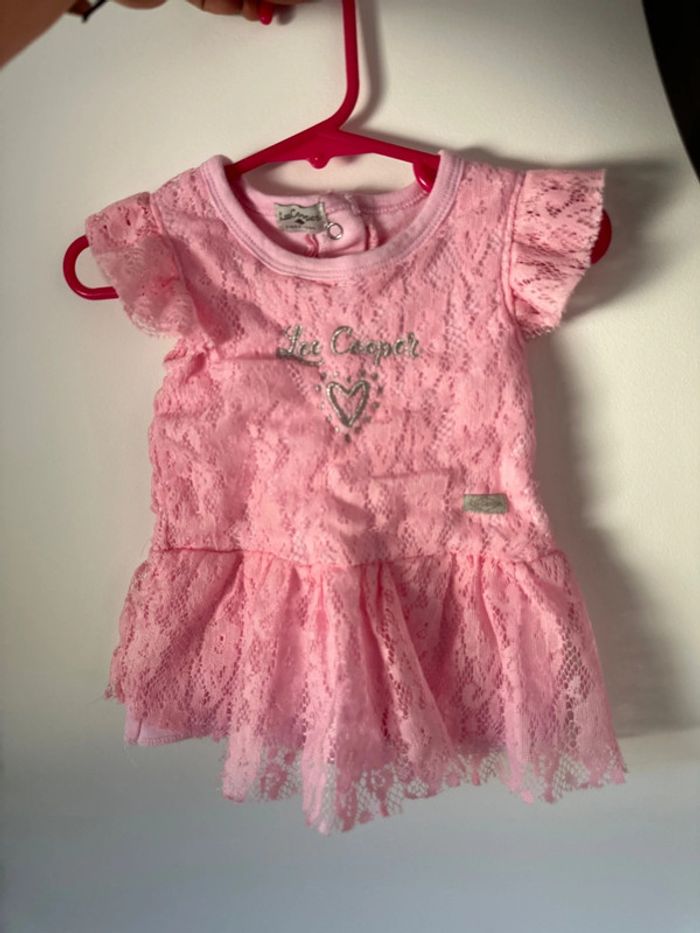 Robe fille dentelle rose taille 3 mois - photo numéro 2