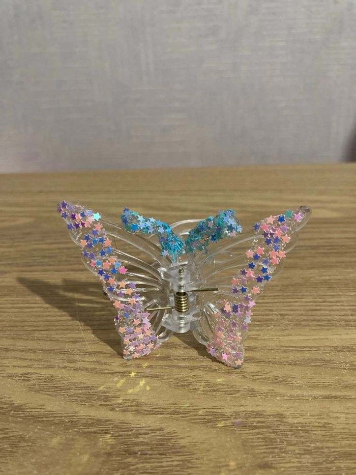 Pince à cheveux papillon 🦋