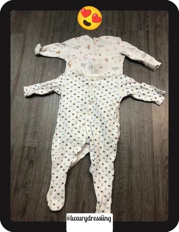 Lot de 2 pyjamas pour bébé taille 6mois 🧸