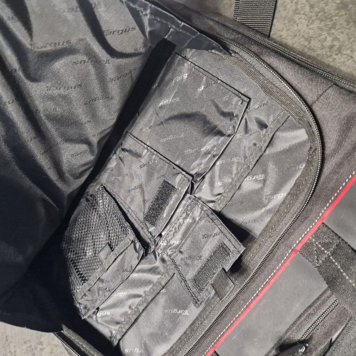 Housse / Sacoche PC portable - Excellent état - photo numéro 4