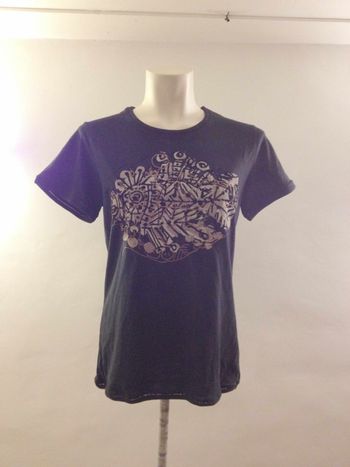 T shirt noir motif abstrait poisson ✧ manches courtes ✧ desigual ✧ look féminin ✧ Taille 40