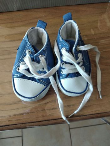 Chaussures nourisson
