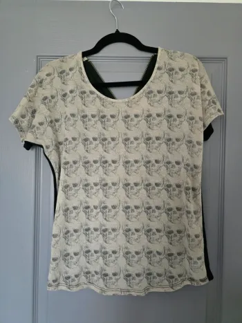 T shirt femme Têtes de mort écru S