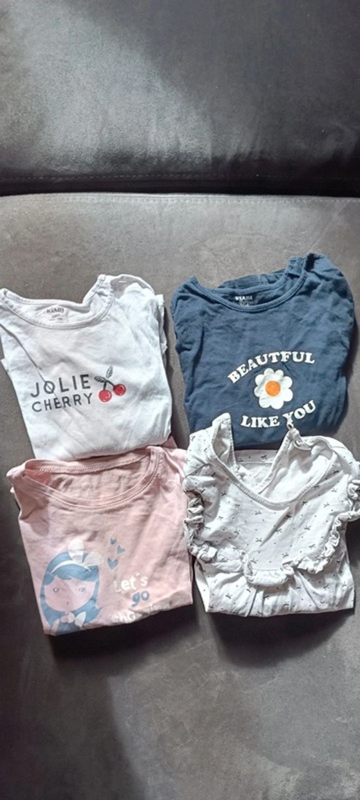 Lot 4 Tee-shirt manches longues 3 ans