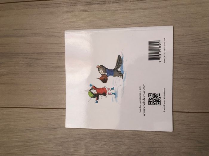 Livre Minusculette en hiver - photo numéro 2