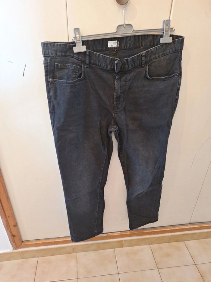 Jean slim noir kiabi 48