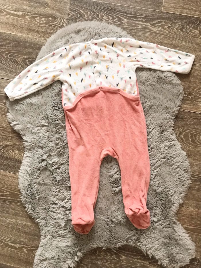 Grenouillère en velours 18mois (Gémo) - photo numéro 2