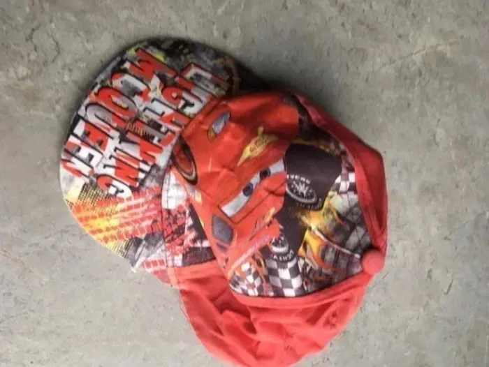Casquette Rouge Flash McQueen – Taille Enfant – Style Cars Disney - photo numéro 3