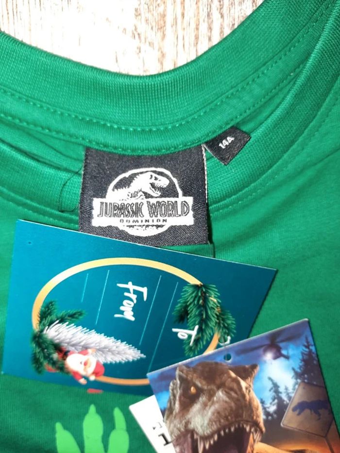 T shirt Noel Ho Ho Ho dinosaure jurassic world - photo numéro 2