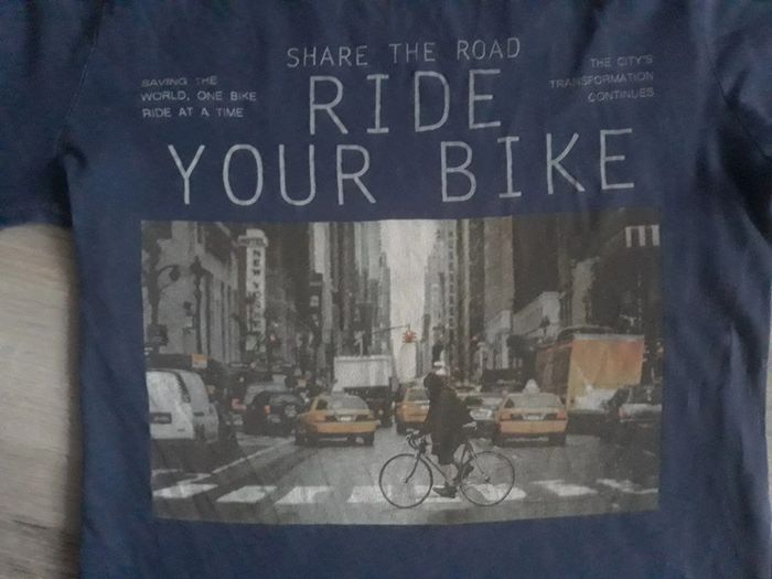 Tee-shirt 'Zara kids' 8ans - photo numéro 2