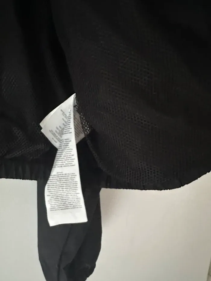 Veste courte légère neuve - photo numéro 4
