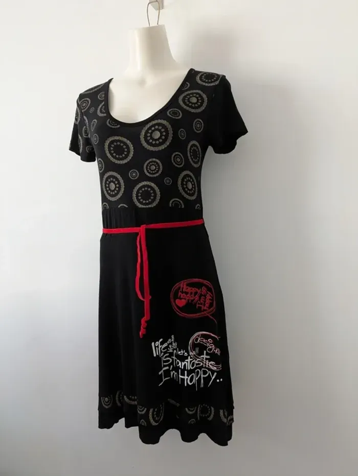 Robe d'été manches courtes - Desigual - taille 36 - photo numéro 2