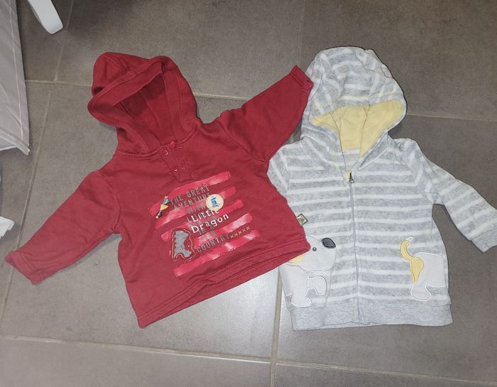 Lot 6 mois vêtements +pyjamas - photo numéro 4