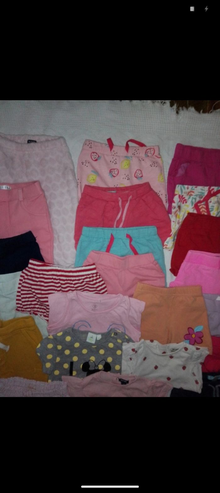 GROS LOT FILLE 6 et 9 mois - photo numéro 5