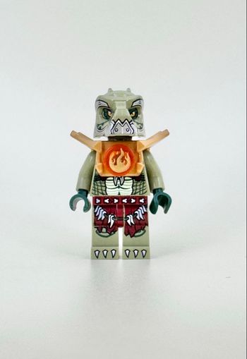 Lego Figurines Legends Of Chima : le Général Crokenburg