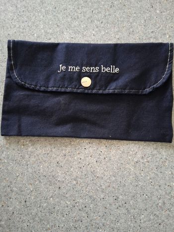 Pochette à maquillage tissu