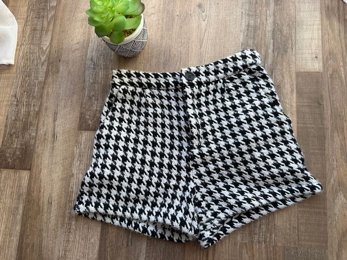 - Short Emma Ella - Taille S - Très bon état - photo numéro 1