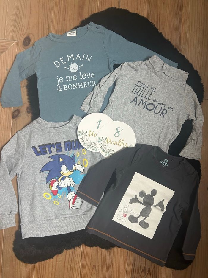 4 t-shirts à manches longues