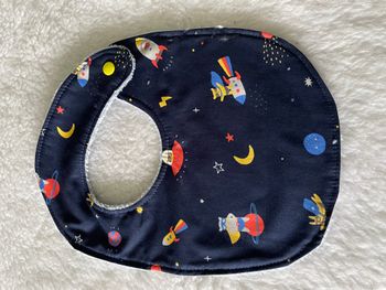 Bavoir baltique espace