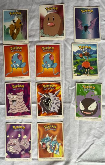Lot de 11 cartes autocollantes Pokémon Dunkin