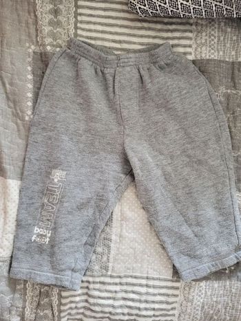 Jogging gris 24 mois