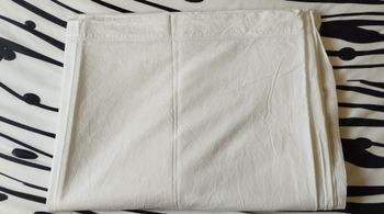Drap blanc neuf 18//290cm