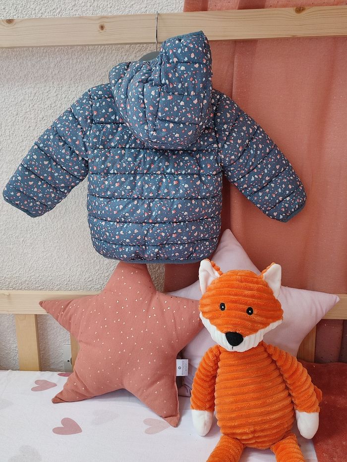 Doudoune avec capuche - 18 mois - Très bon état - Gémo - photo numéro 3