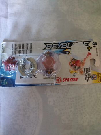 Toupie Spryzen Beyblade Burst
