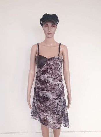 Magnifique robe bi-matière python
