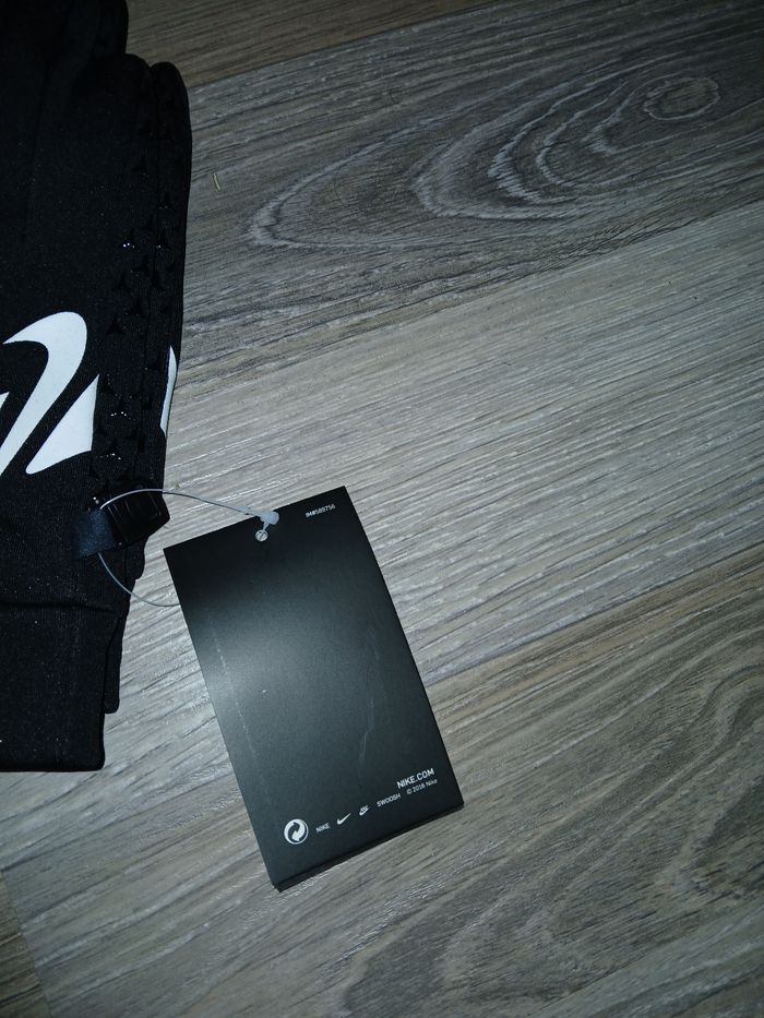 Gant nike - photo numéro 4