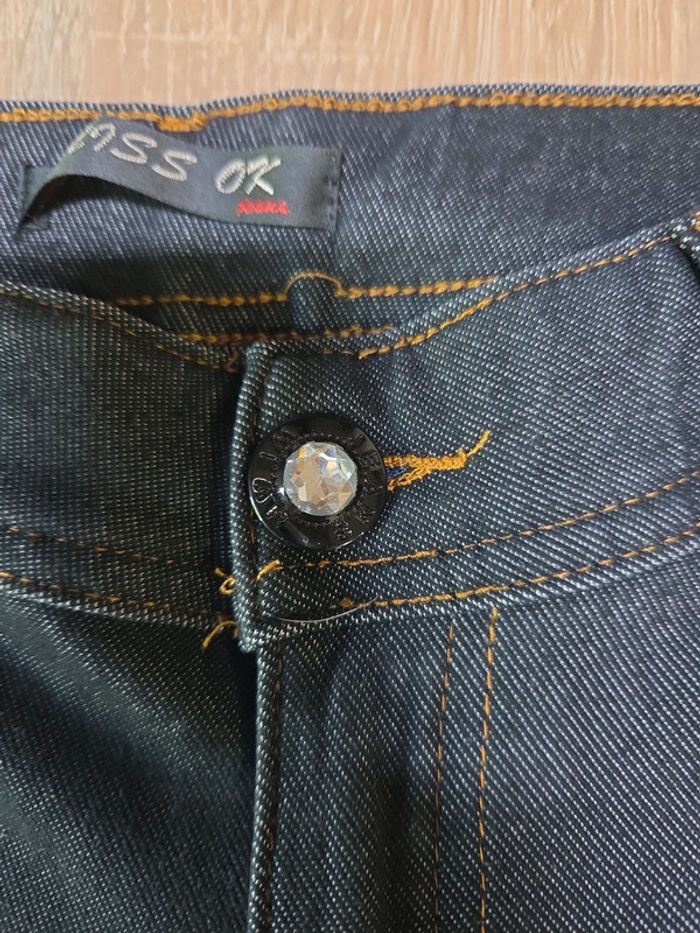 Jeans ● 38 - photo numéro 3