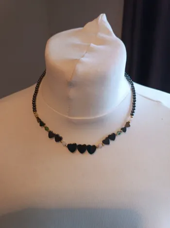 Collier cœurs et perles hématite